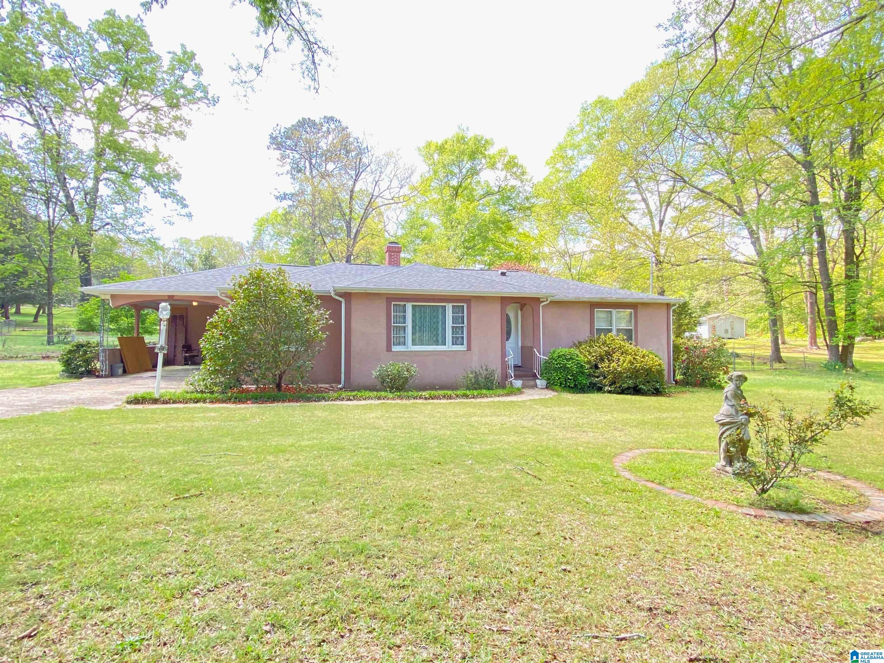 301 Sun Valley Road Birmingham, AL 35215 - Photo 1 of 35
