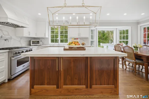 $2,799,000 | 42 Anvill Road, Fairfield, CT 06890