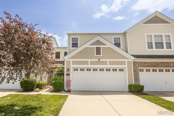 $179,900 | 1946 Celebration Park Circle, Belleville, IL 62220