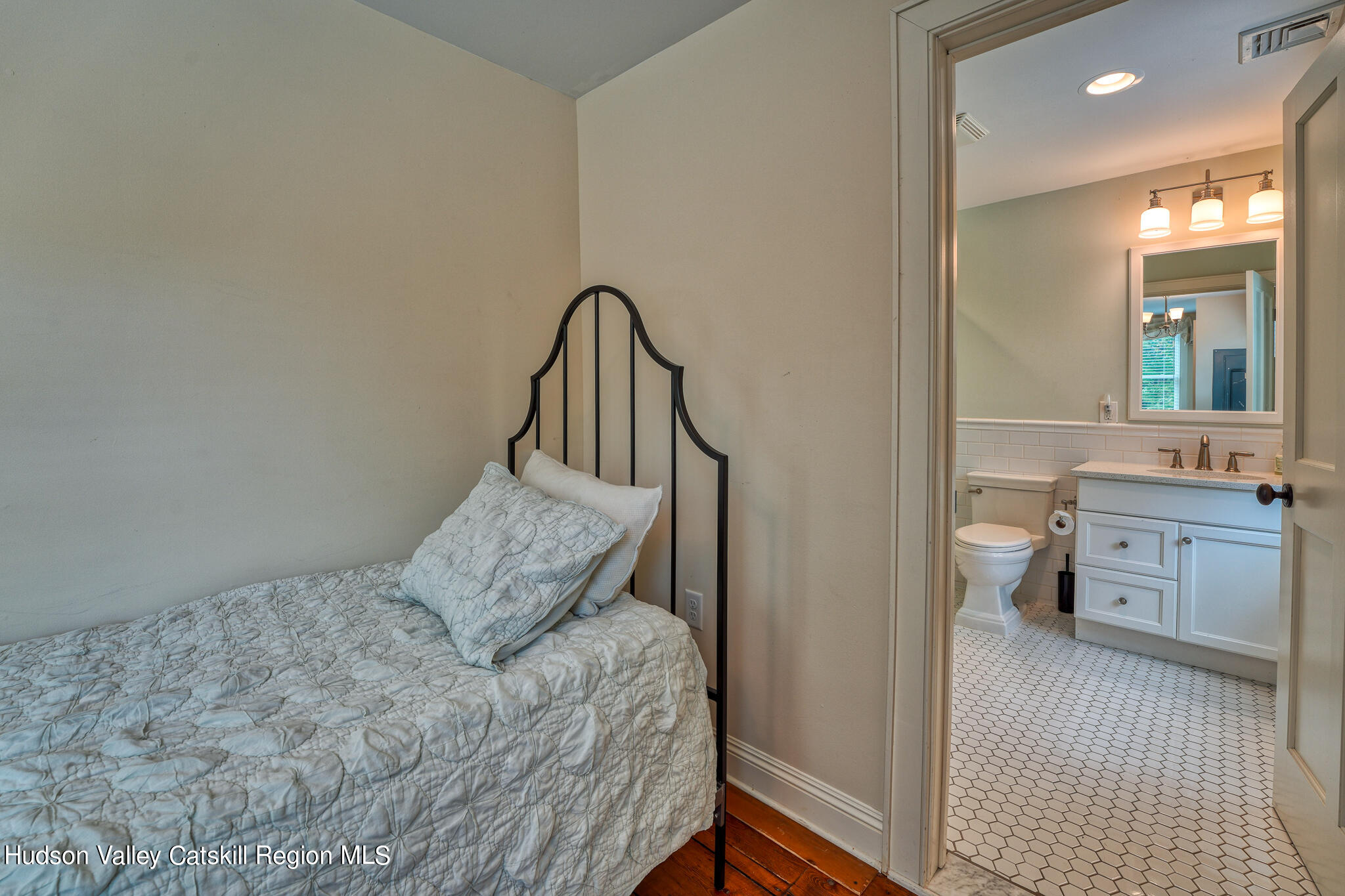 103 Carney Road Ulster Park, NY 12487 - Photo 40 of 89 103 carney-57