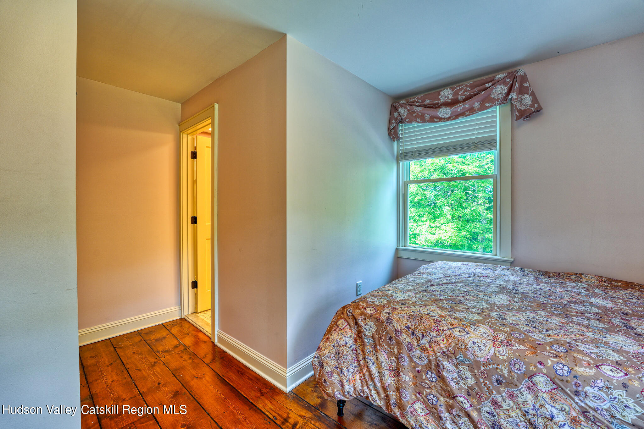 103 Carney Road Ulster Park, NY 12487 - Photo 42 of 89 103 carney-59