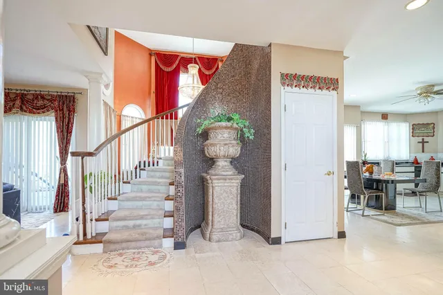 a view of entryway and hall