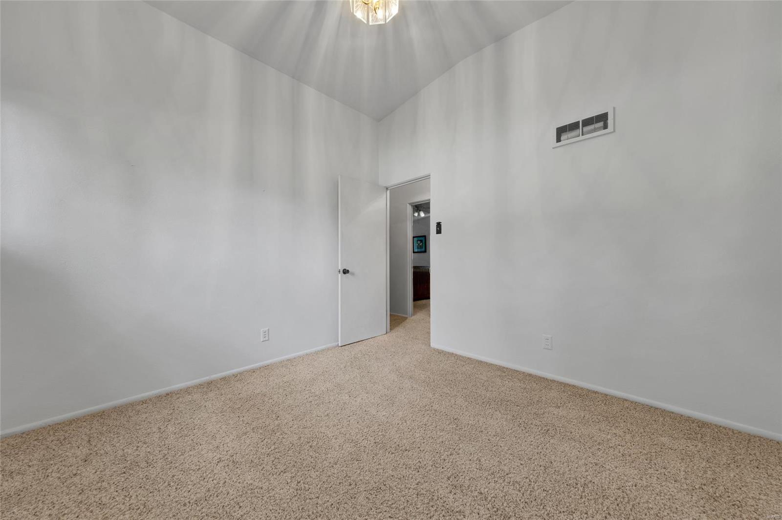 48 Rae Court St. Louis, MO 63146 - Photo 27 of 46 Gallery Image 27