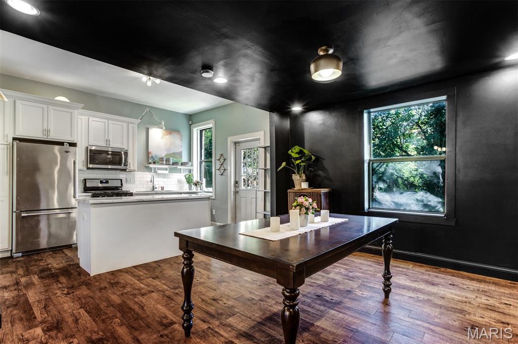 938 Catalpa Street St. Louis, MO 63112 - Photo 14 of 46