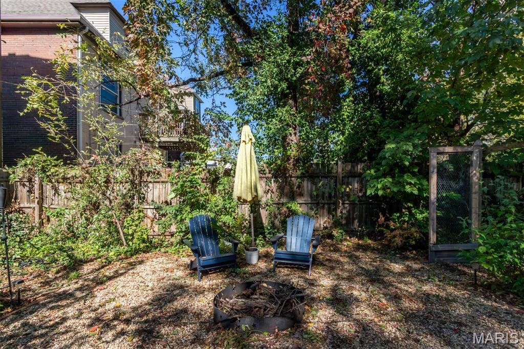 938 Catalpa Street St. Louis, MO 63112 - Photo 42 of 46