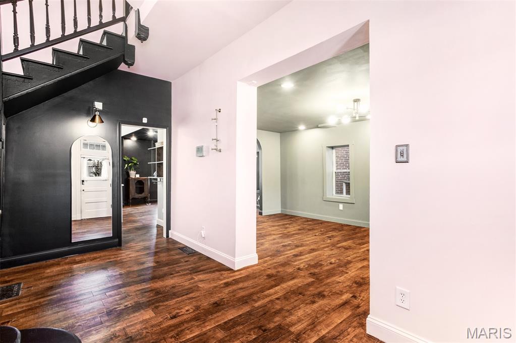 938 Catalpa Street St. Louis, MO 63112 - Photo 7 of 46