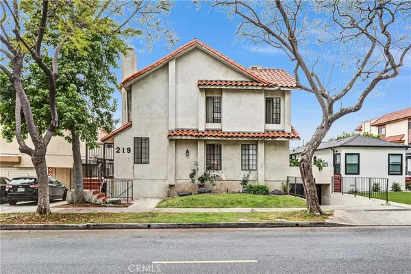 $680,000 | 219 North Isabel Street, Unit 4, Glendale, CA 91206