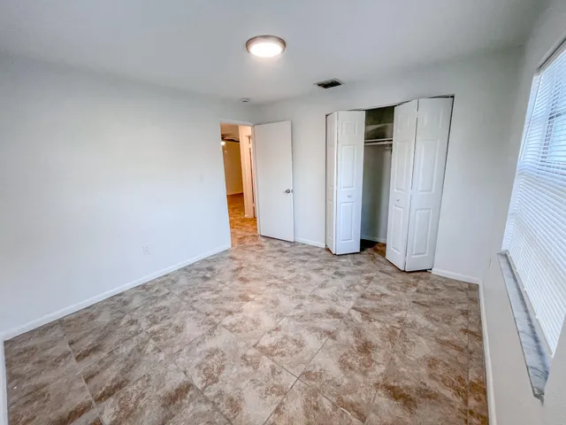 $1,700 | 122 Laidback Way, Fort Pierce, FL 34945