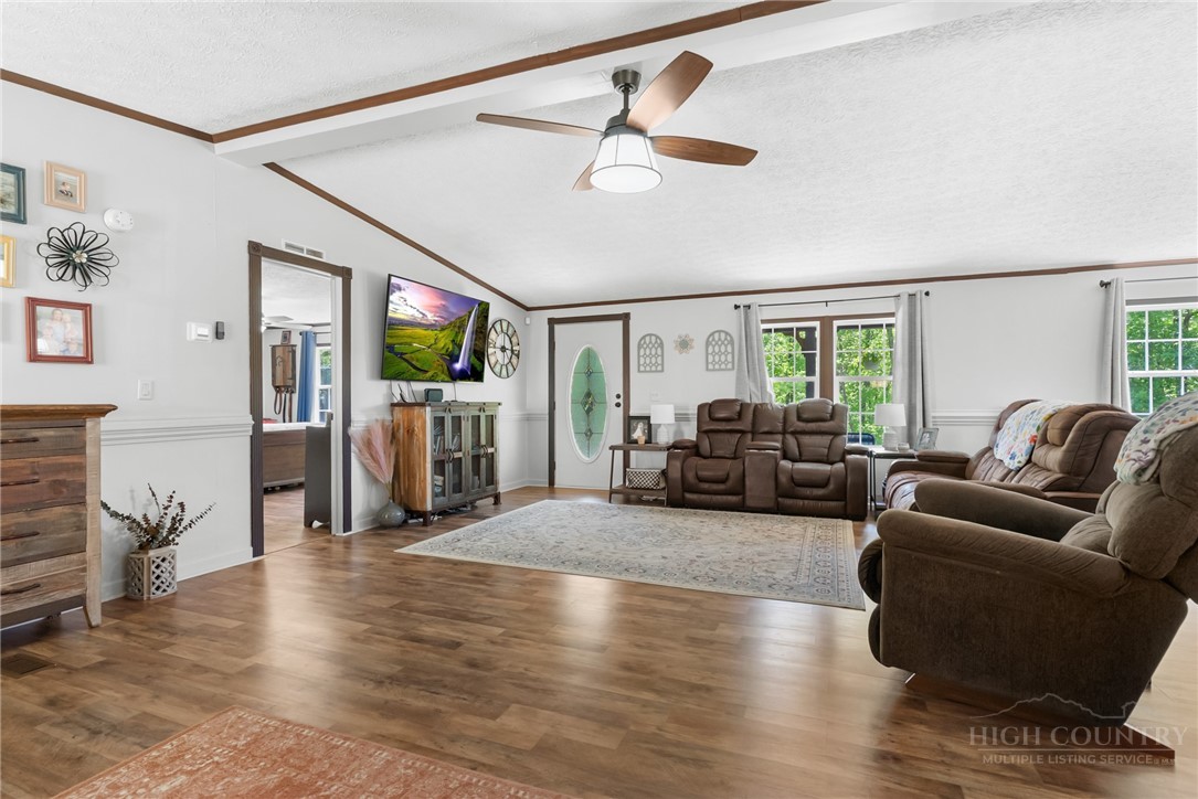152 Pioneer Ridge Sparta, NC 28675 - Photo 8 of 48