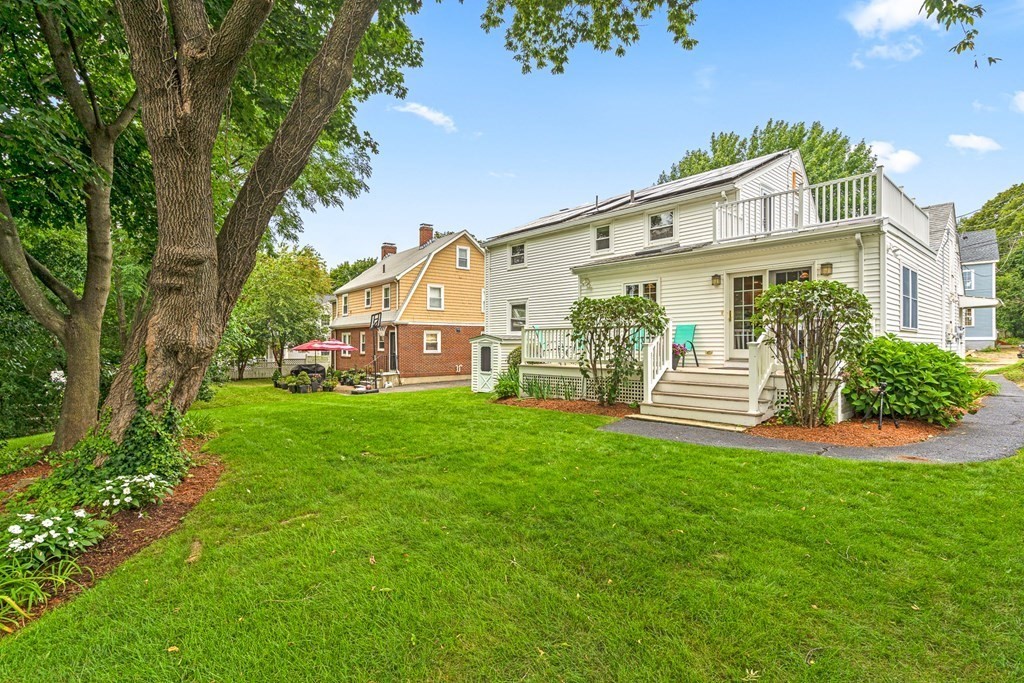 12 Rockmont Road Arlington, MA 02474 - Photo 3 of 40
