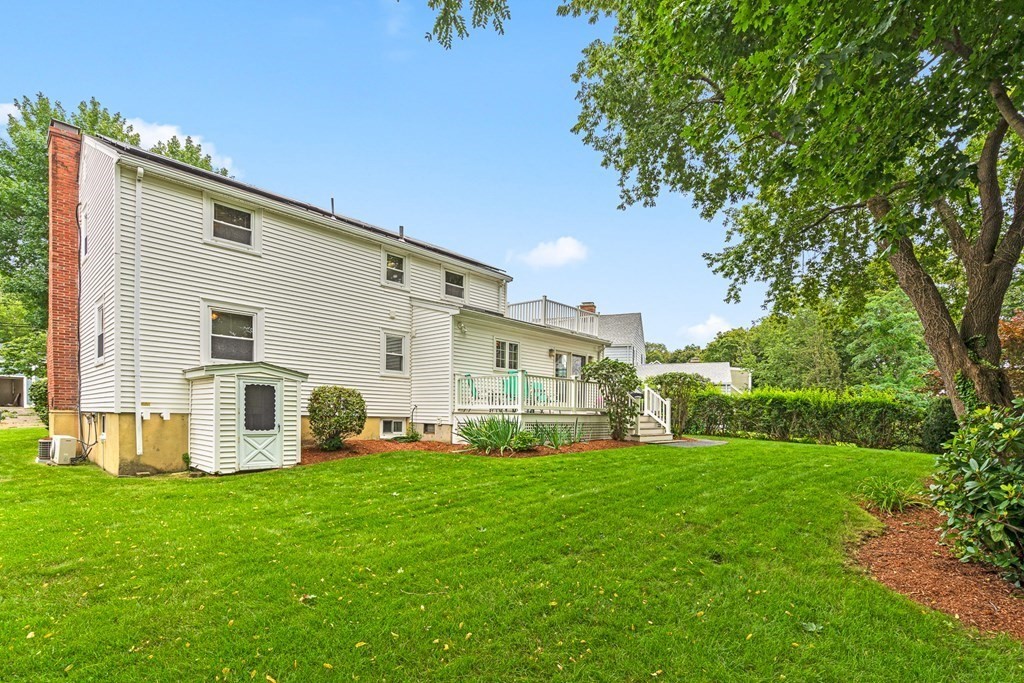12 Rockmont Road Arlington, MA 02474 - Photo 4 of 40