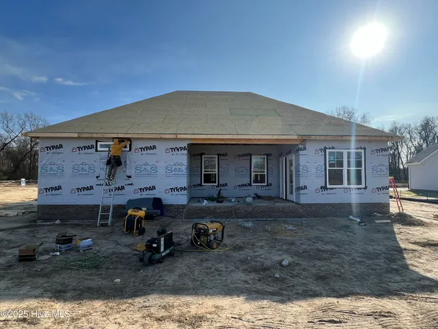 $319,900 | 311 Creeks Edge Drive, Pikeville, NC 27863