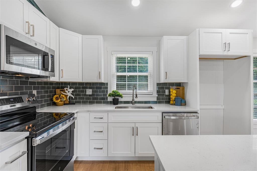 2044 Yucca Drive Decatur, GA 30032 - Photo 14 of 47