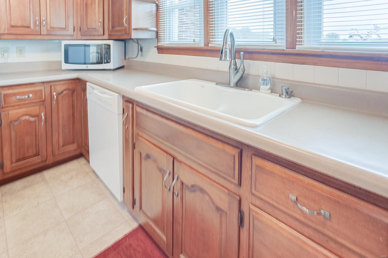 8111 Highway 159 Dorsey, IL 62021 - Photo 12 of 42