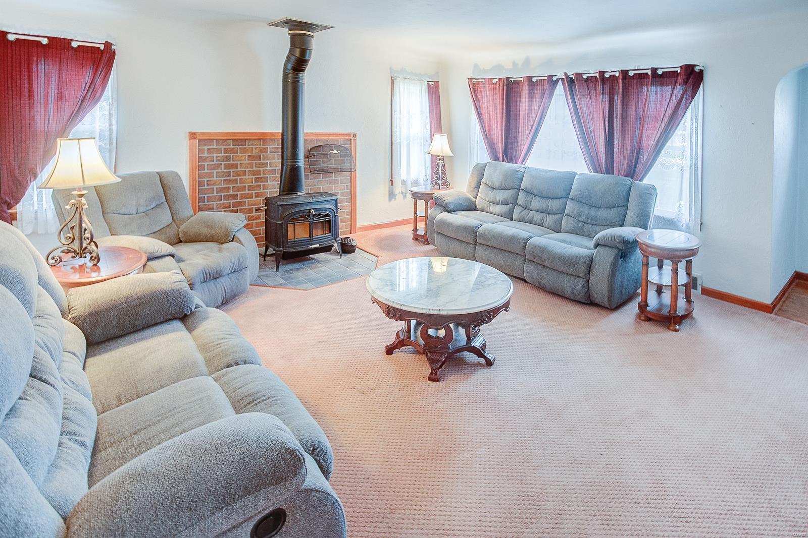 8111 Highway 159 Dorsey, IL 62021 - Photo 5 of 42