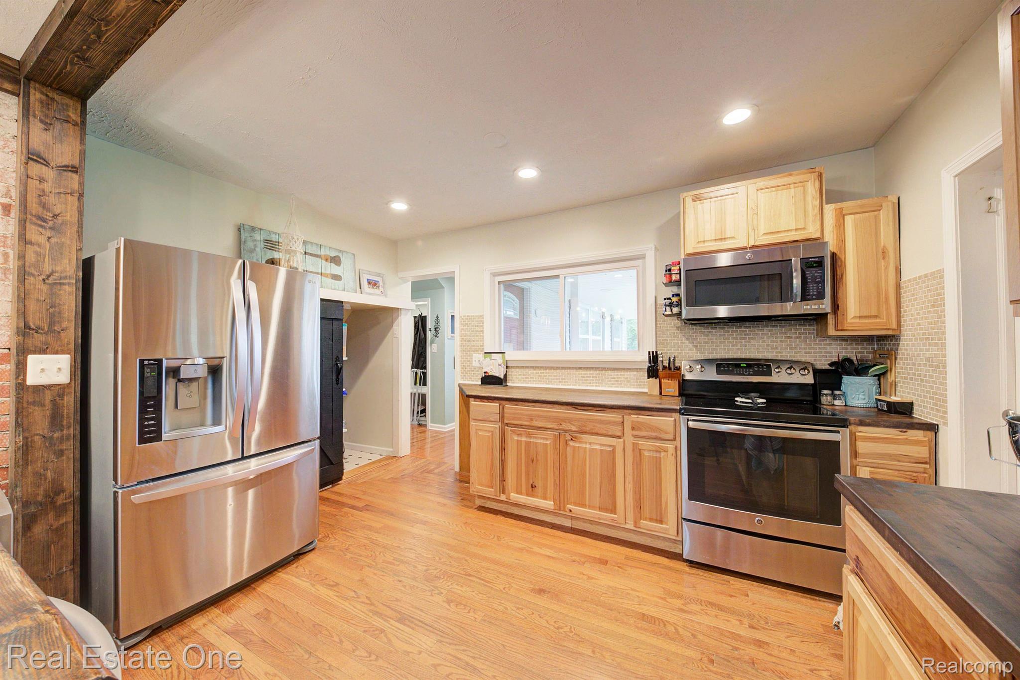 6017 Byron Road Howell, MI 48855 - Photo 56 of 94 Gallery Image 56