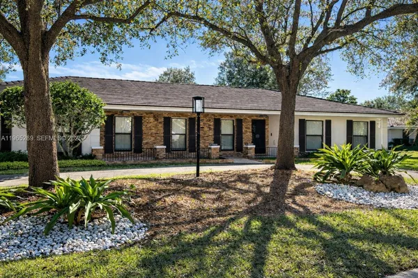 $2,899,999 | 7440 Southwest 174th Street, Palmetto Bay, FL 33157