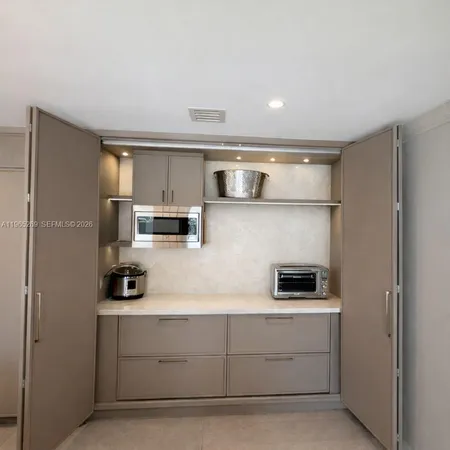 $2,899,999 | 7440 Southwest 174th Street, Palmetto Bay, FL 33157