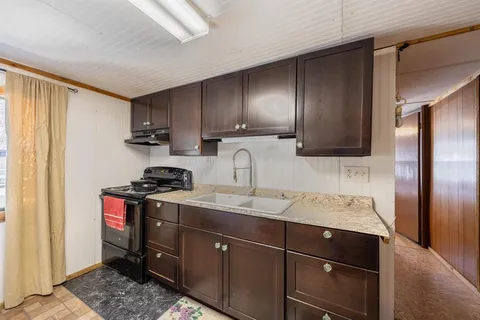 $325,000 | 1334 County Road 2019, Glen Rose, TX 76043