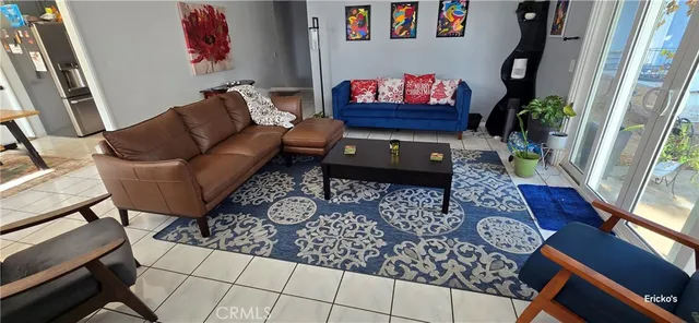 $1,000 | 240-room East Shady Grove Drive, Riverside, CA 92507