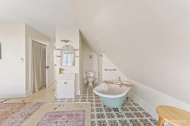 $499,000 | 5060 Highway 106, Union, WA 98592