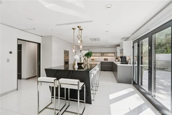 $2,750,000 | 23670 Park Andorra, Calabasas, CA 91302