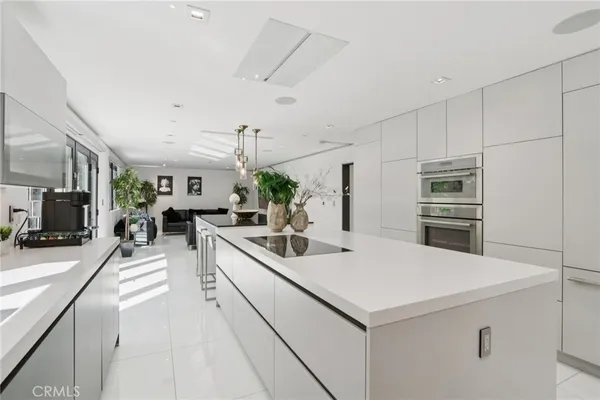 $2,750,000 | 23670 Park Andorra, Calabasas, CA 91302