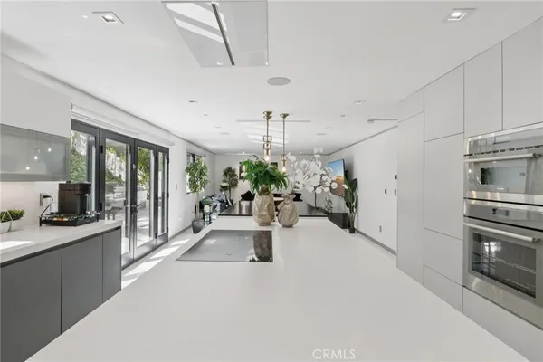 $2,750,000 | 23670 Park Andorra, Calabasas, CA 91302