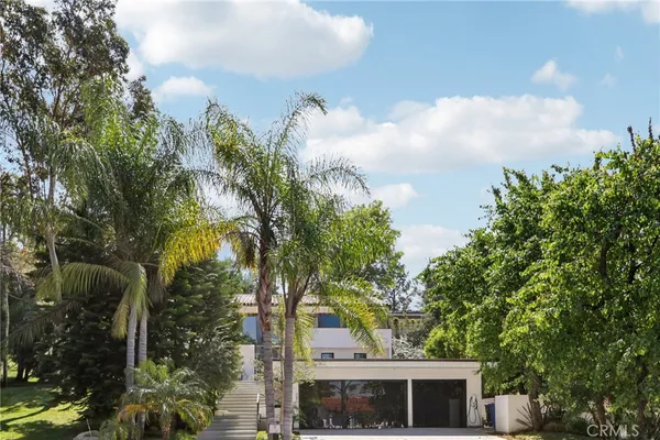 $2,750,000 | 23670 Park Andorra, Calabasas, CA 91302