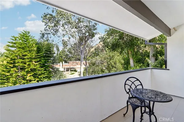 $2,750,000 | 23670 Park Andorra, Calabasas, CA 91302