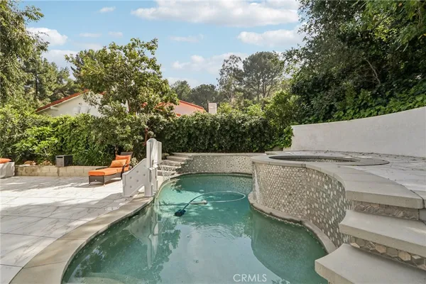 $2,750,000 | 23670 Park Andorra, Calabasas, CA 91302