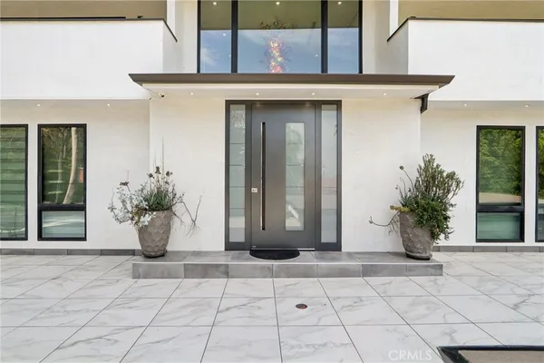 $2,750,000 | 23670 Park Andorra, Calabasas, CA 91302