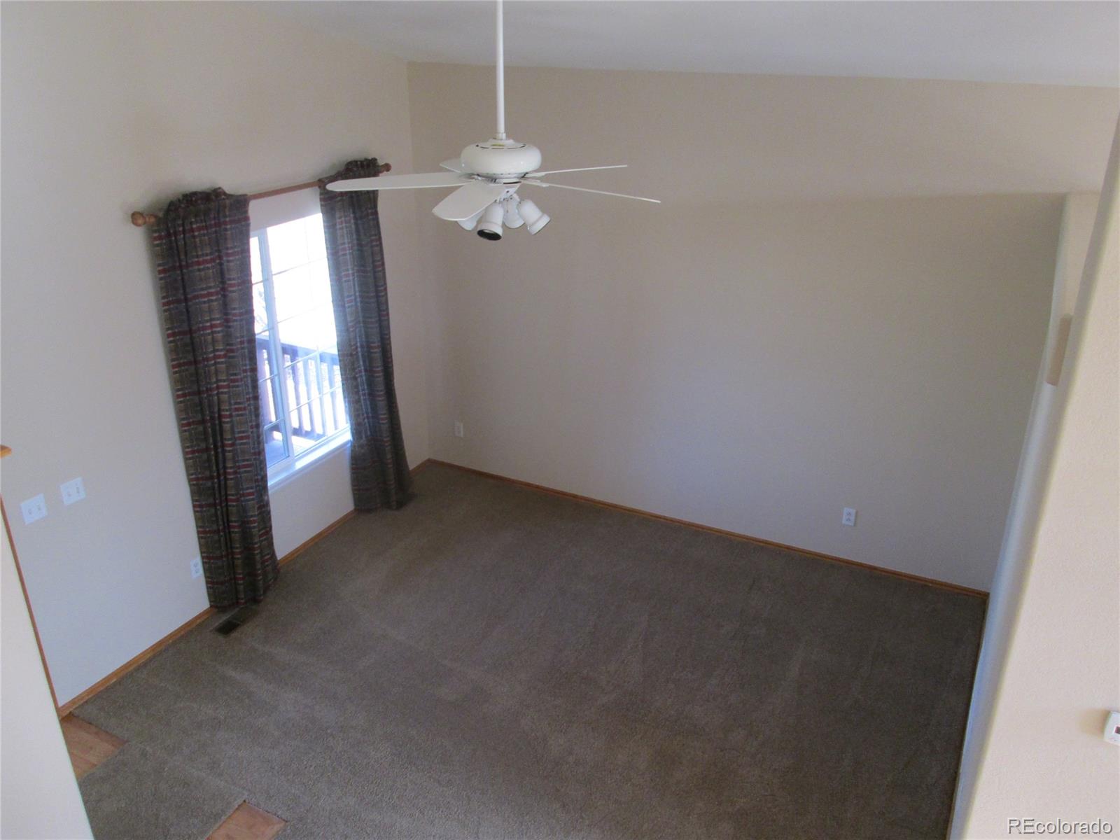9611 Rockhampton Way Highlands Ranch, CO 80130 - Photo 12 of 18 Gallery Image 12