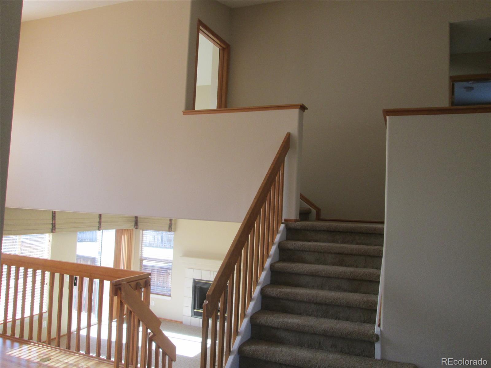 9611 Rockhampton Way Highlands Ranch, CO 80130 - Photo 4 of 18 Gallery Image 4