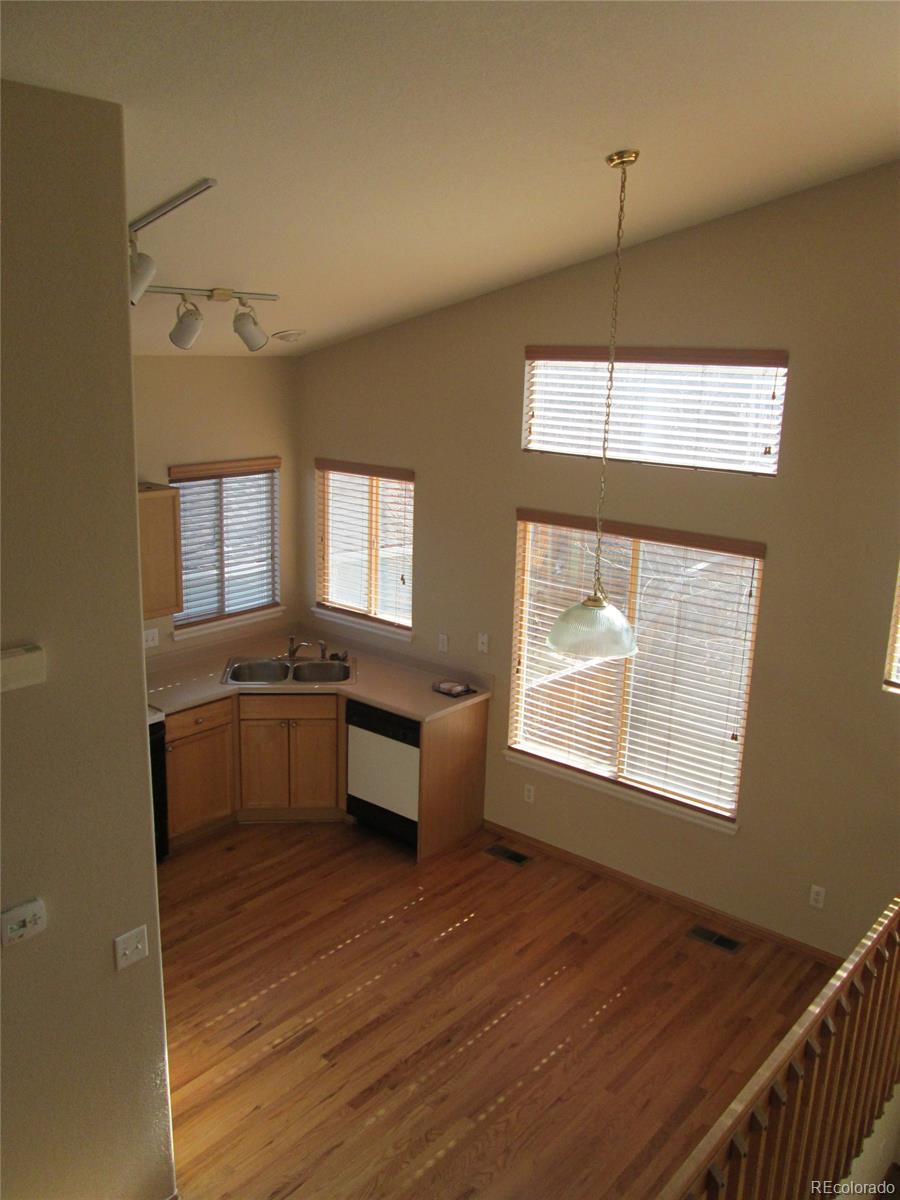 9611 Rockhampton Way Highlands Ranch, CO 80130 - Photo 10 of 18 Gallery Image 10