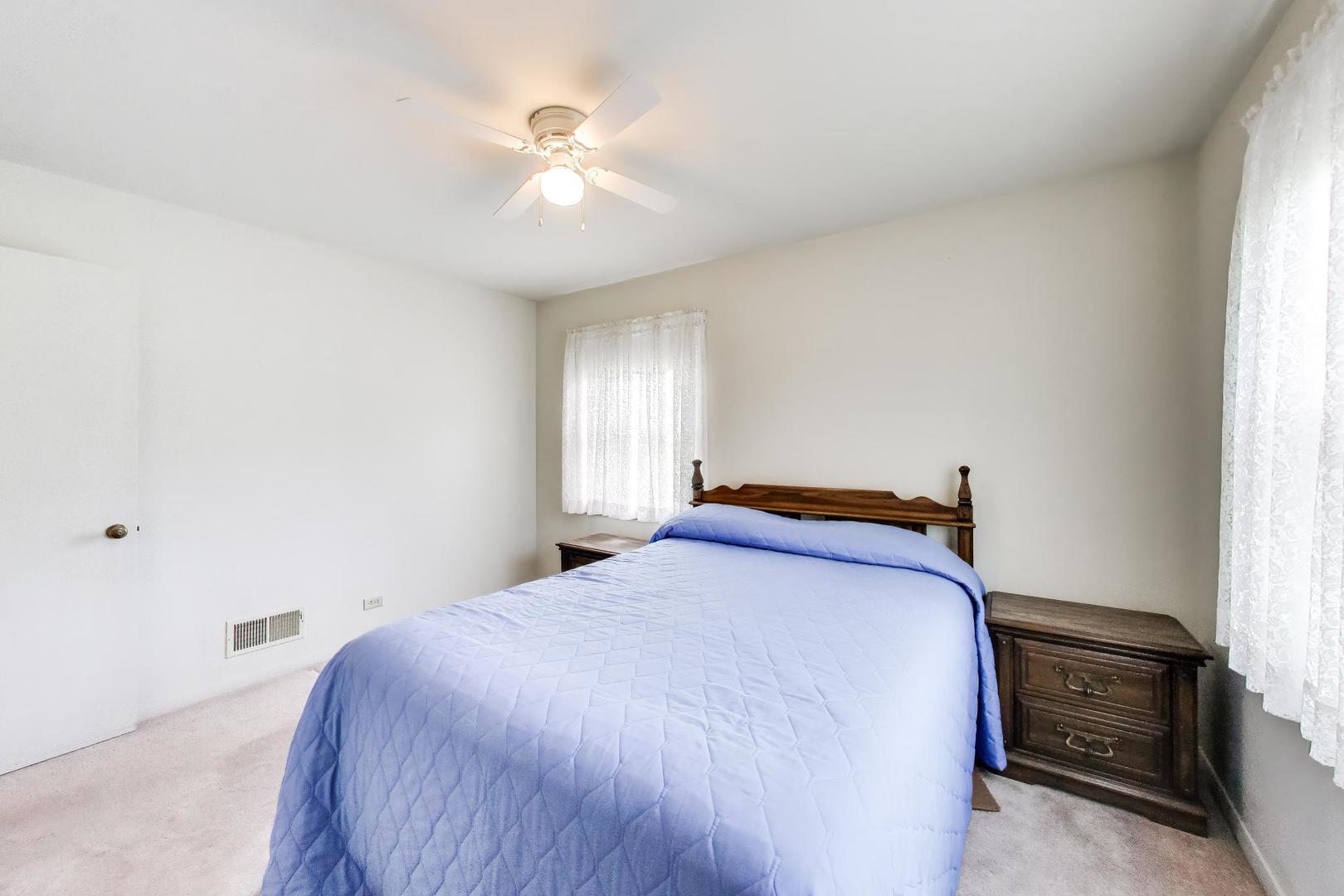 133 Howe Terrace Barrington, IL 60010 - Photo 24 of 45