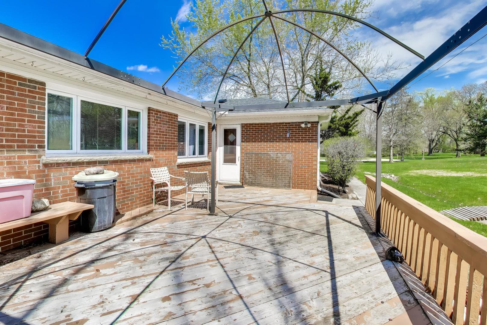 133 Howe Terrace Barrington, IL 60010 - Photo 35 of 45
