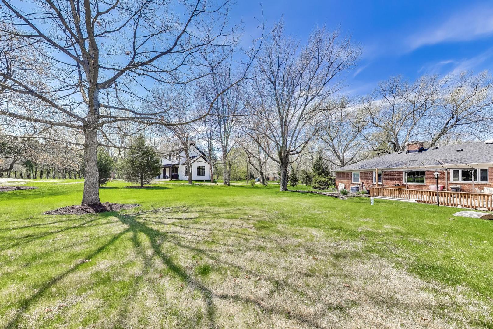 133 Howe Terrace Barrington, IL 60010 - Photo 41 of 45