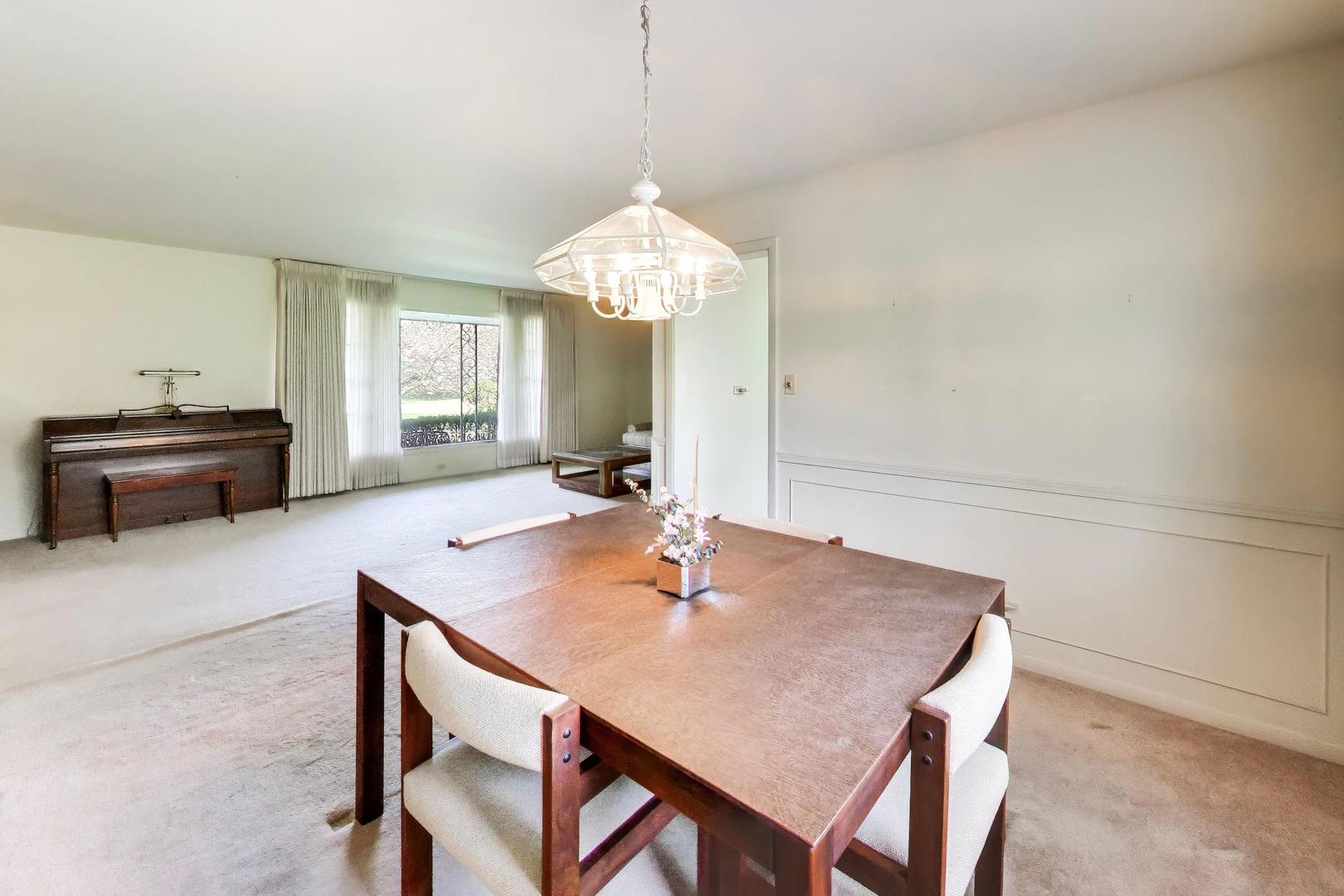 133 Howe Terrace Barrington, IL 60010 - Photo 10 of 45