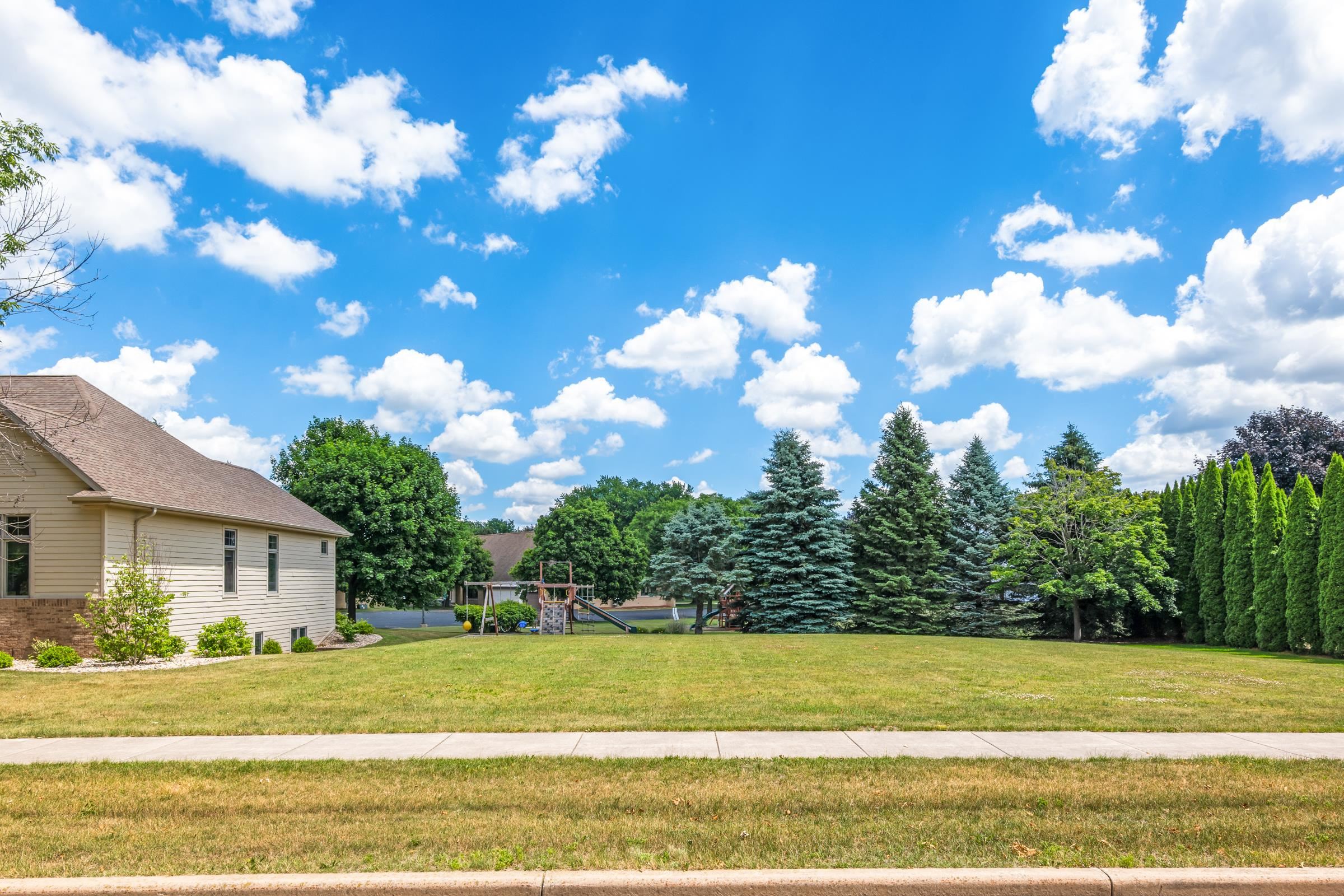 1015 Thomas Street Ripon, WI 54971 - Photo 50 of 65