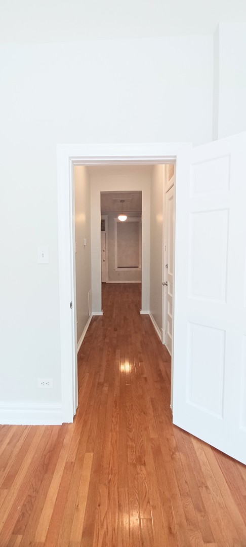 1402 West Flournoy Street, Unit 1 Chicago, IL 60607 - Photo 8 of 20 Gallery Image 8