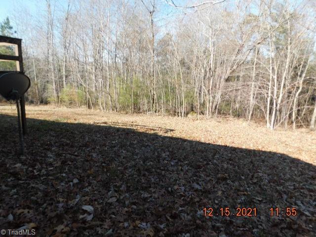 727 McCallum Road Candor, NC 27229 - Photo 4 of 9 Gallery Image 4