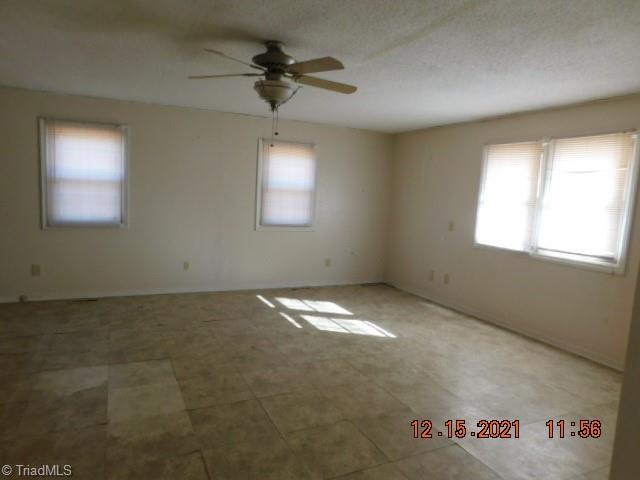 727 McCallum Road Candor, NC 27229 - Photo 6 of 9 Gallery Image 6