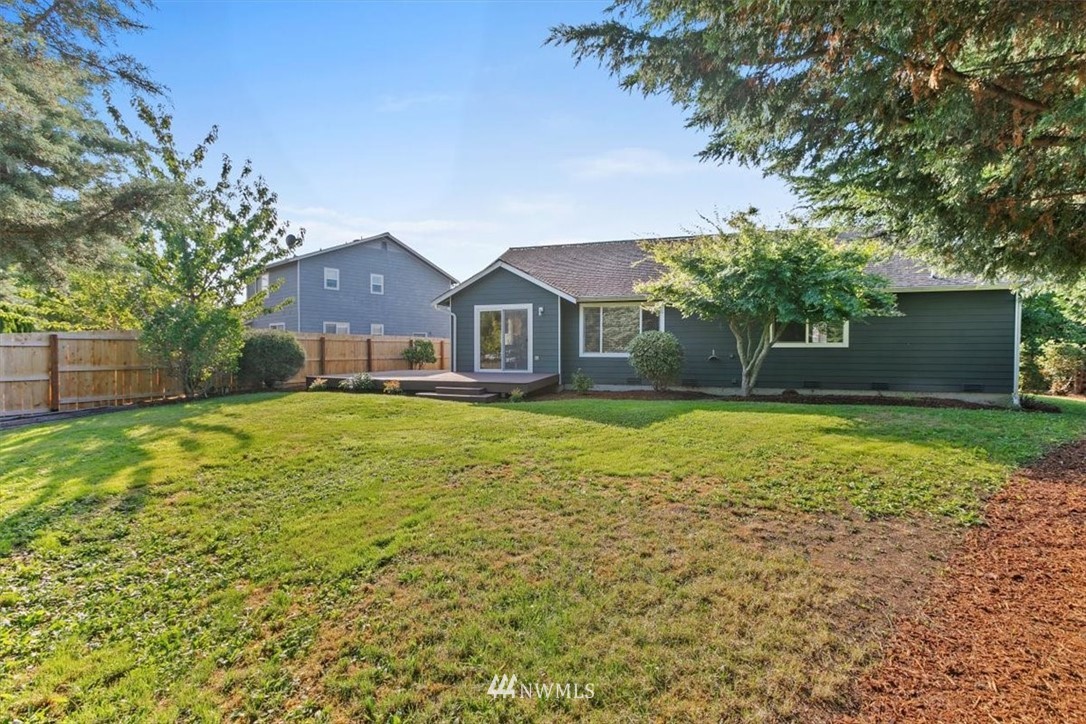 2115 Riley Road Mount Vernon, WA 98274 - Photo 5 of 24 Gallery Image 5