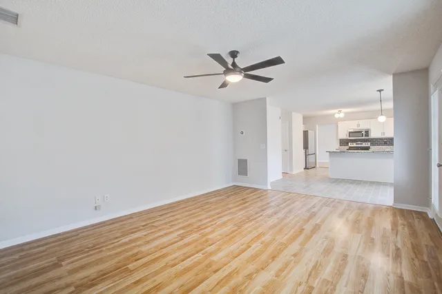 $3,100 | 1547 Clark Sound Circle, Charleston, SC 29412