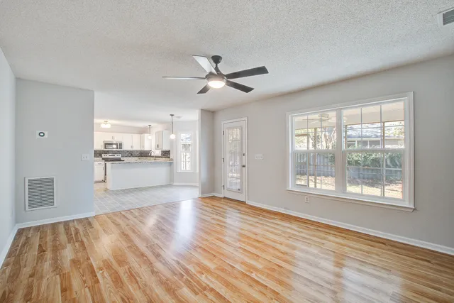 $3,100 | 1547 Clark Sound Circle, Charleston, SC 29412