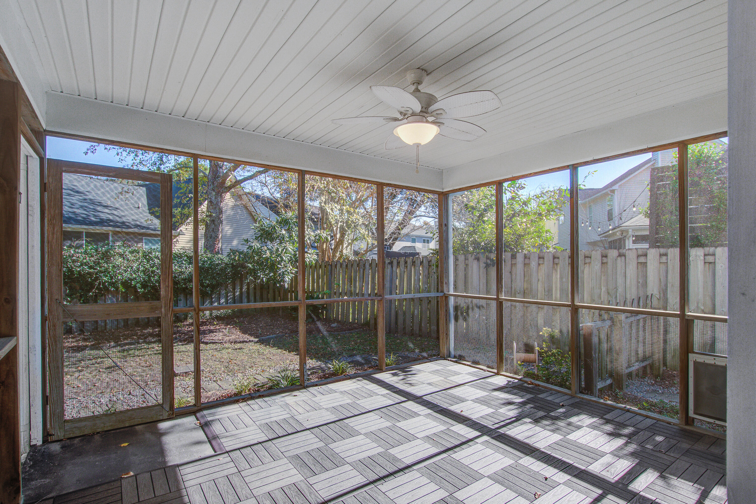 1547 Clark Sound Circle Charleston, SC 29412 - Photo 29 of 36 1547 (29)