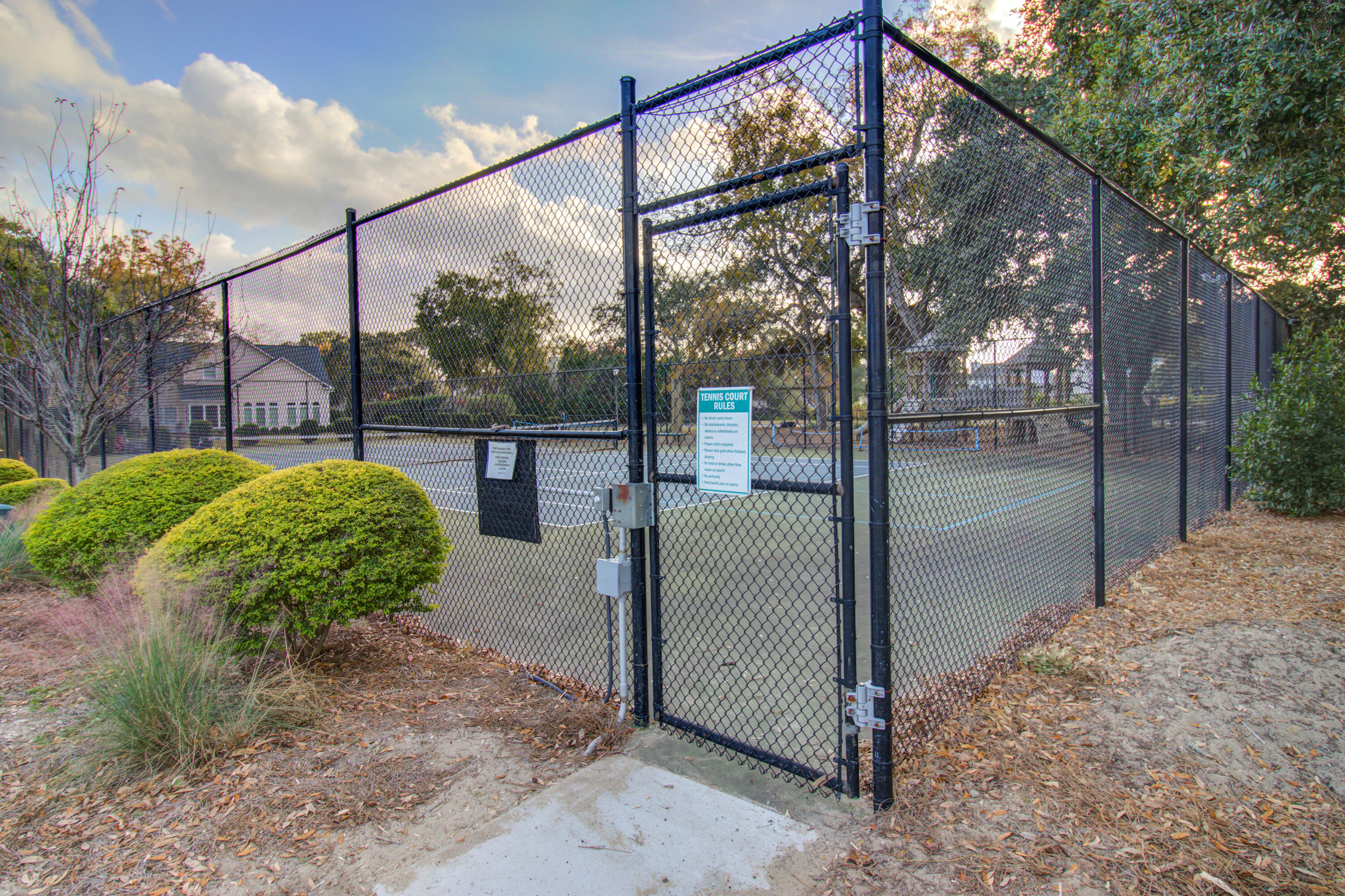 1547 Clark Sound Circle Charleston, SC 29412 - Photo 34 of 36 Bayview Farms Amenities (6)