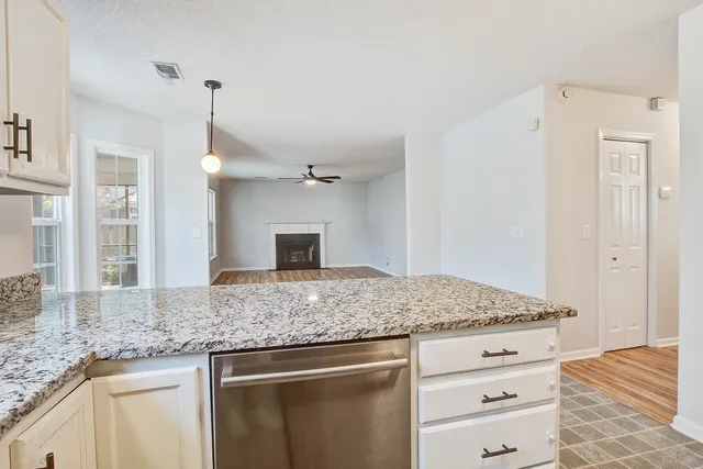 $3,100 | 1547 Clark Sound Circle, Charleston, SC 29412