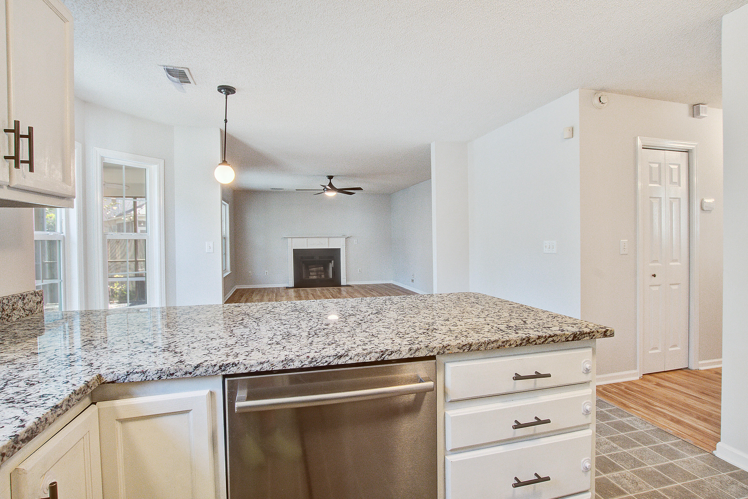 1547 Clark Sound Circle Charleston, SC 29412 - Photo 10 of 36 1547 (10)